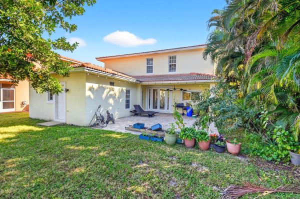 Eagle Trace At River Bridge, 6713 Eagle Ridge Dr, Greenacres, Florida 33413, image 2