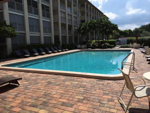 Tierra Del Mar South, 951 De Soto Rd #2300, Boca Raton, Florida 33432, image 2