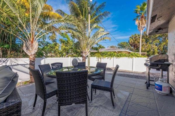 2935 Lake Worth Rd, Palm Springs, Florida 33461, image 1