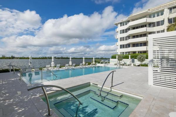 Carlyle House, 2773 S Ocean Blvd, Palm Beach, Florida 33480, image 1