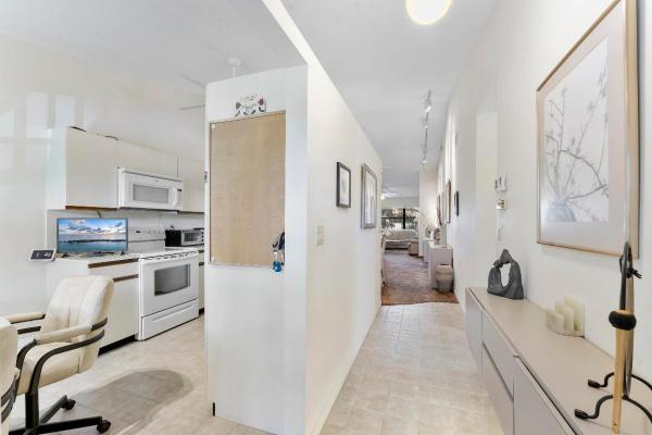 4900 Lucerne Lakes Blvd W #206, Lake Worth, Florida 33467, image 1