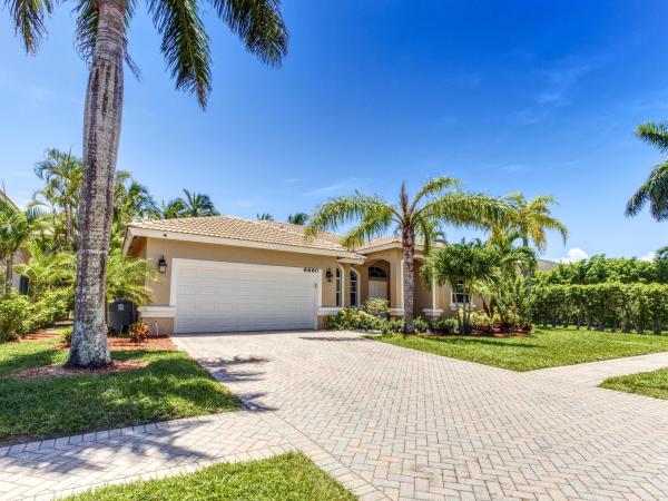 The Estates Of Boynton Waters, 6660 Conch Ct, Boynton Beach, Florida 33437, image 2