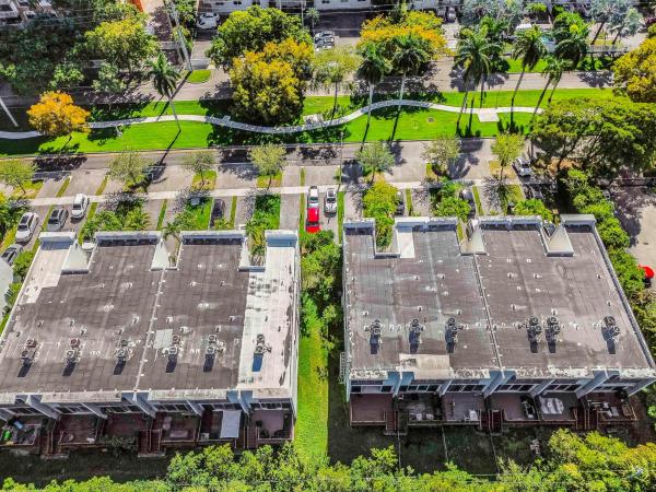 Parkview Villas, 2461 NE 135th St, North Miami, Florida 33181, image 3