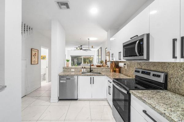 Smithbrooke, 6968 Crooked Fence Dr, Lake Worth Beach, Florida 33467, image 1