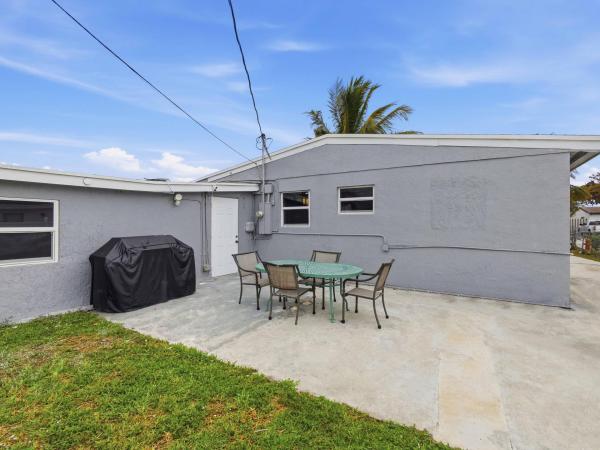 Gun Club Estates, 4050 N Browning Dr N, West Palm Beach, Florida 33406, image 3