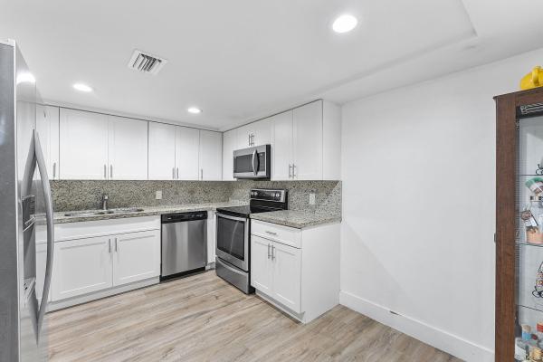 Country Club Village, 16475 Golf Club Rd #207, Weston, Florida 33326, image 1