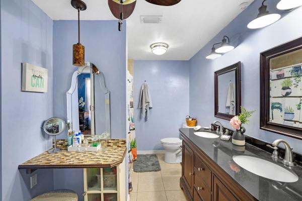 Le Chalet, 8055 Rose Marie Cir, Boynton Beach, Florida 33472, image 2