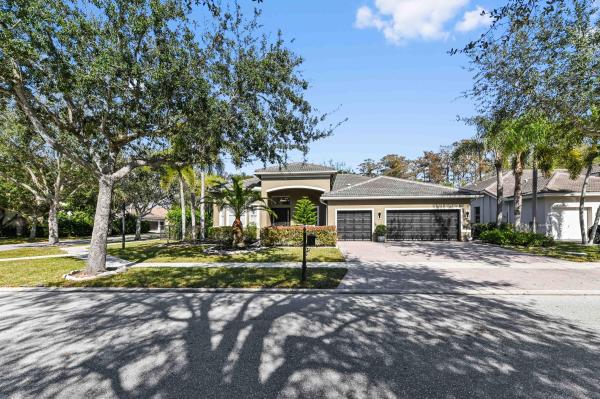 Fieldstone, 10271 Cypress Lakes Preserve Dr, Lake Worth, Florida 33449, image 1