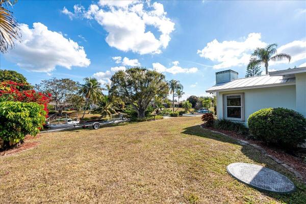 Riverview, 667 SE Harborview Dr, Port St. Lucie, Florida 34983, image 3