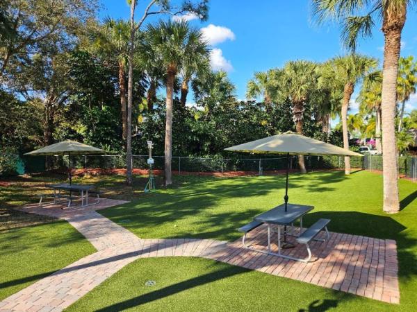432 NW Boundary Dr, Port St. Lucie, Florida 34986, image 2