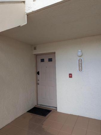 The Sterling Villages Of Palm Beach Lakes, 19117 Glenmoor Dr, West Palm Beach, Florida 33409, image 1