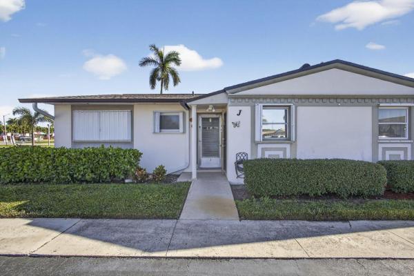 Crosley At Cresthaven Villas, 2843 Crosley Dr W #J, West Palm Beach, Florida 33415, image 1