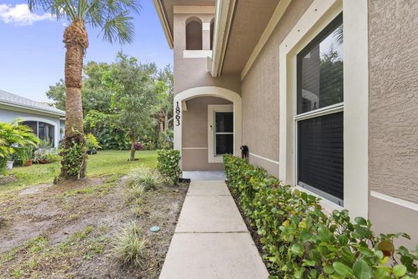 The Lakes At The Savannah, 1863 S Dovetail Dr #B1, Fort Pierce, Florida 34982, image 2