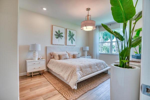 5592 Divine Dr, Delray Beach, Florida 33484, image 1