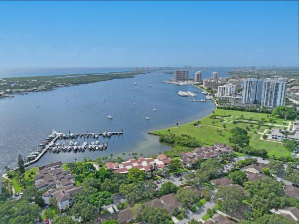 Twelve Oaks, 1660 Twelve Oaks Way #101, North Palm Beach, Florida 33408, image 1