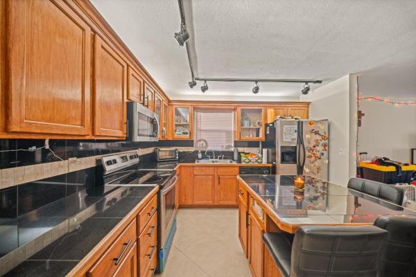 Emerald Isles, 4528 SW 54th St #302-B, Dania Beach, Florida 33314, image 1