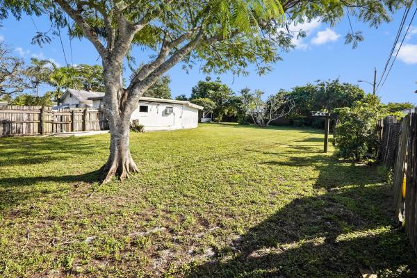 Lakewood Gardens, 3858 Lakewood Rd, Palm Springs, Florida 33461, image 1