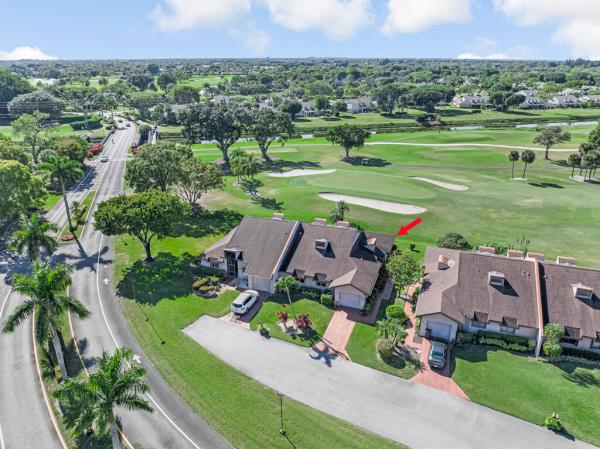 Versailles Court At The Fountains Country Club, 4761 Fountains Dr S, Lake Worth, Florida 33467, image 2