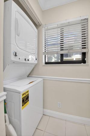 Banyan Courts, 159 NW 70th St #403, Boca Raton, Florida 33487, image 1