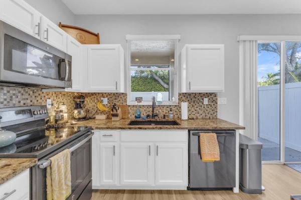 6161 Savannah Way, Lake Worth, Florida 33463, image 1