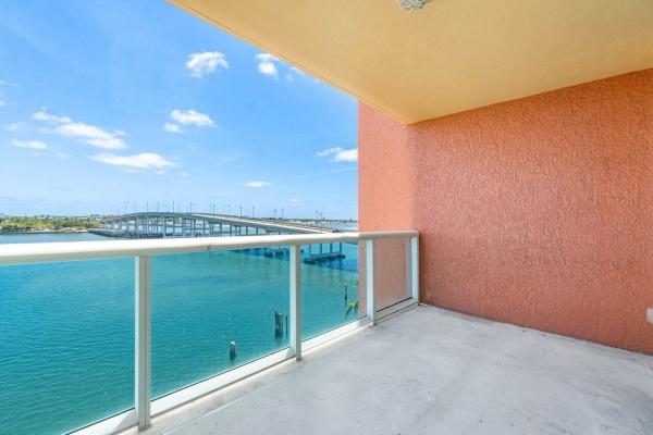 Marina Grande Club & Residences, 2640 Lake Shore Dr #614, Riviera Beach, Florida 33404, image 1