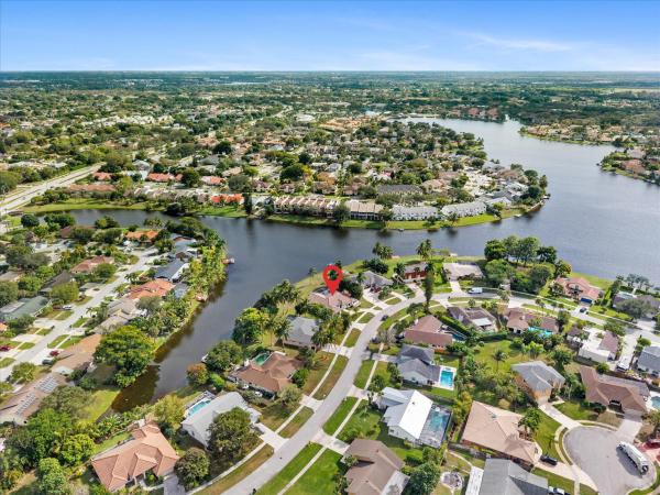 Lakeside Shores, 1364 Sailboat Cir, Wellington, Florida 33414, image 2