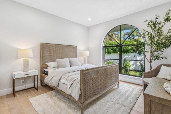 Ridge Harbour Estates, 48 Harbour Dr N, Ocean Ridge, Florida 33435, image 2