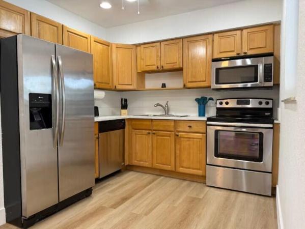 Eastview Manor, 516 E Whitney Dr, Jupiter, Florida 33458, image 1