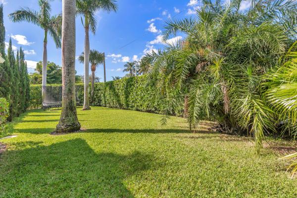 Burnup & Sims Estates, 265 Rilyn Dr, West Palm Beach, Florida 33405, image 3