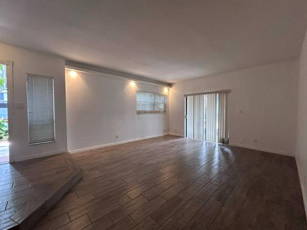 University Village East, 2700 S University Dr #7B, Davie, Florida 33328, image 1