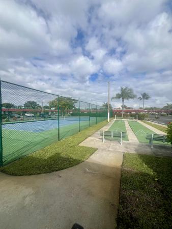 Fernley 4 At Cresthaven Townhomes, 5800 Fernley Dr W #3, West Palm Beach, Florida 33415, image 2
