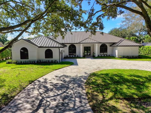 Heritage Oaks, 18240 SE Heritage Dr, Jupiter, Florida 33469, image 3