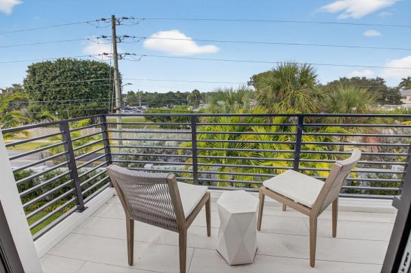 Delray Ridge, 2232 Delray Ridge Ln, Delray Beach, Florida 33444, image 2