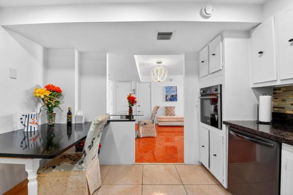 The Claridges, 3456 S Ocean Blvd #1040, Palm Beach, Florida 33480, image 1