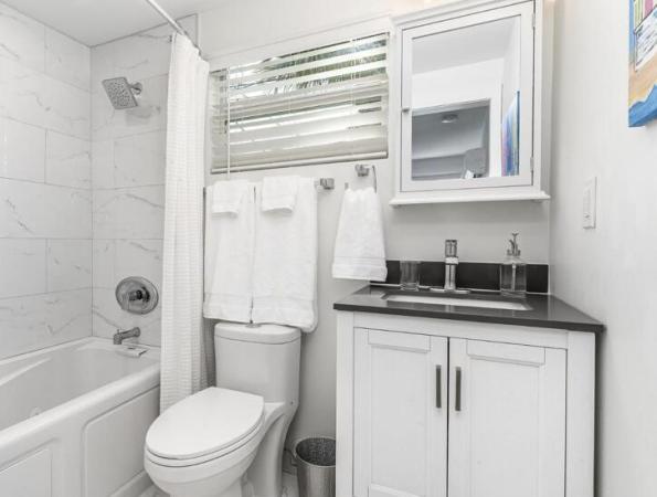 Lake Worth Town, 414 N J St, Lake Worth Beach, Florida 33460, image 1