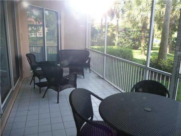 Legends, 124 Legendary Cir, Palm Beach Gardens, Florida 33418, image 2
