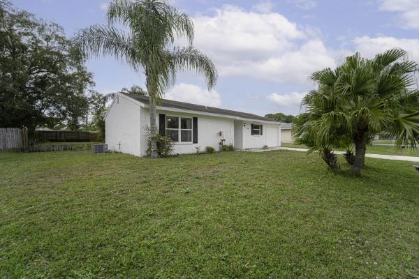 Sandhill Crossing, 2164 SE Gaslight St, Port St. Lucie, Florida 34952, image 1