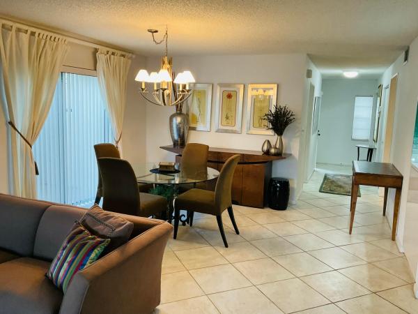 Greens Of Boca Lago, 7979 Eastlake Dr, Boca Raton, Florida 33433, image 2