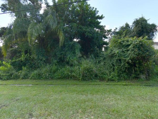 232 SW Crescent Ave, Port St. Lucie, Florida 34984, image 1