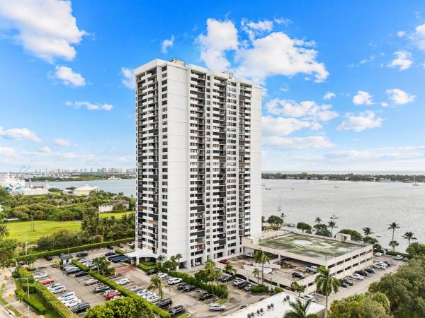 The Palm Beach House, 5600 N Flagler Dr #605, West Palm Beach, Florida 33407, image 2