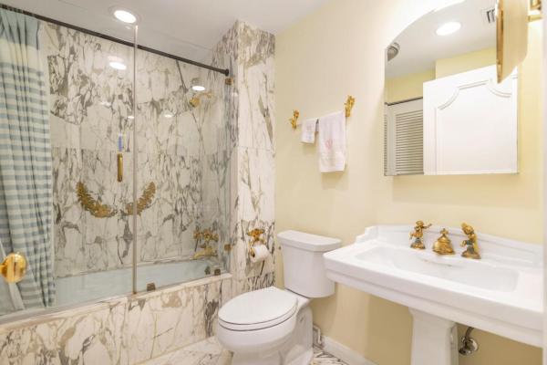 One Royal Palm Way, 100 Royal Palm Way #A-4, Palm Beach, Florida 33480, image 1