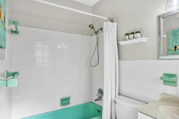 Chevy Chase, 520 NE 7th Ave #2D, Delray Beach, Florida 33483, image 2
