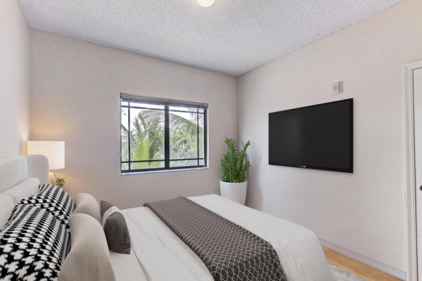 Sarento At San Matera, 2806 Veronia Dr #301, Palm Beach Gardens, Florida 33410, image 1