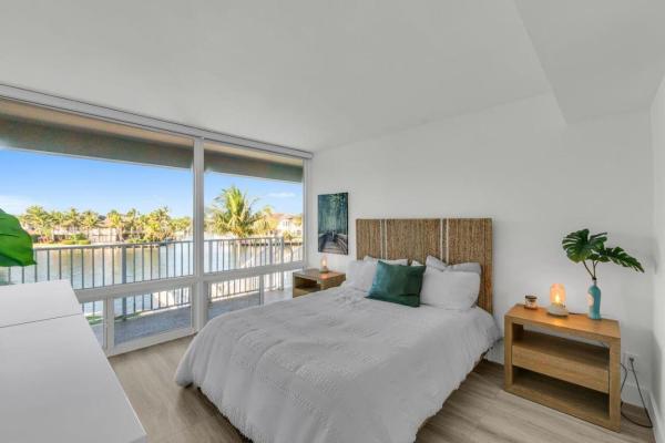 The Sea Club Of Hillsboro Beach, 1221 Hillsboro Mile #39C, Hillsboro Beach, Florida 33062, image 1
