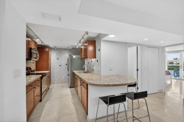 The Barclay, 3546 S Ocean Blvd #209, South Palm Beach, Florida 33480, image 1