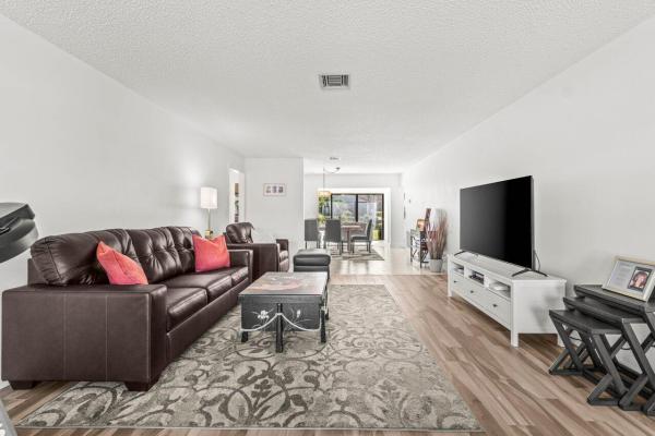 Greentree Villas, 4862 Equestrian Rd #A, Boynton Beach, Florida 33436, image 2
