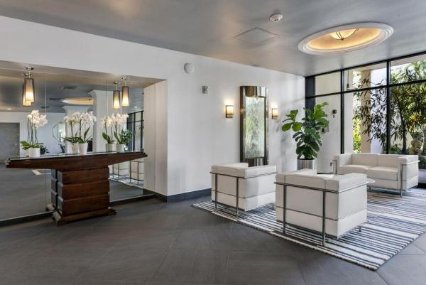 Lincoln Tower, 2400 Presidential Way #403, West Palm Beach, Florida 33401, image 1