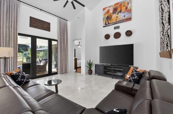 Tierra Del Rey, 10236 La Reina Rd, Delray Beach, Florida 33446, image 2