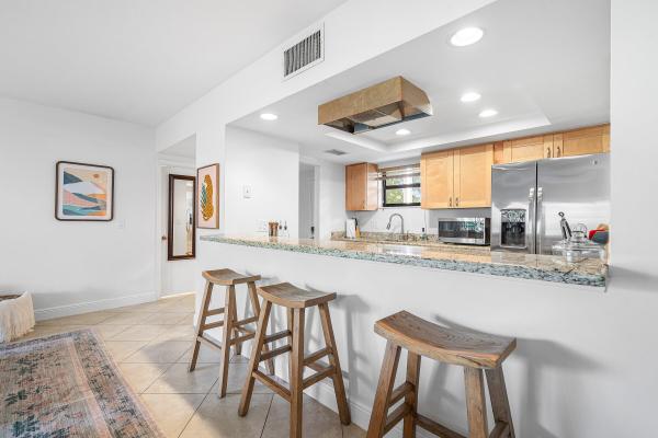 Tennis Lodges, 11863 Wimbledon Cir #412, Wellington, Florida 33414, image 2