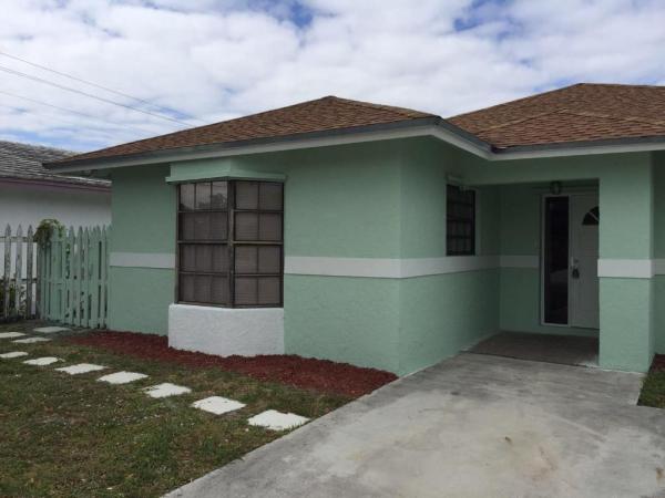 Carver Heights, 181 SW 2nd Ct, Deerfield Beach, Florida 33441, image 1